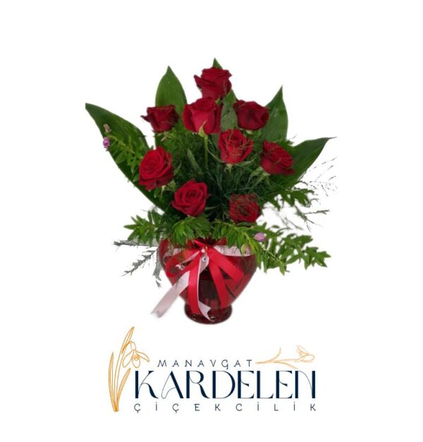 Kalp-Vazoya-9-Adet-Gul-Buketi