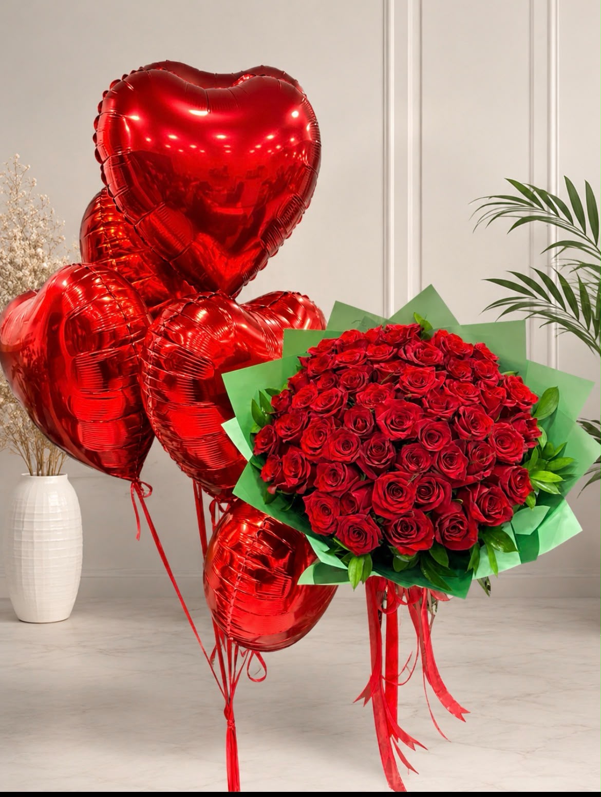 Premium 41 Gül ve Uçan Kalpli Balon Buketi Manavgat Çiçekçi Aynı Gün Teslim